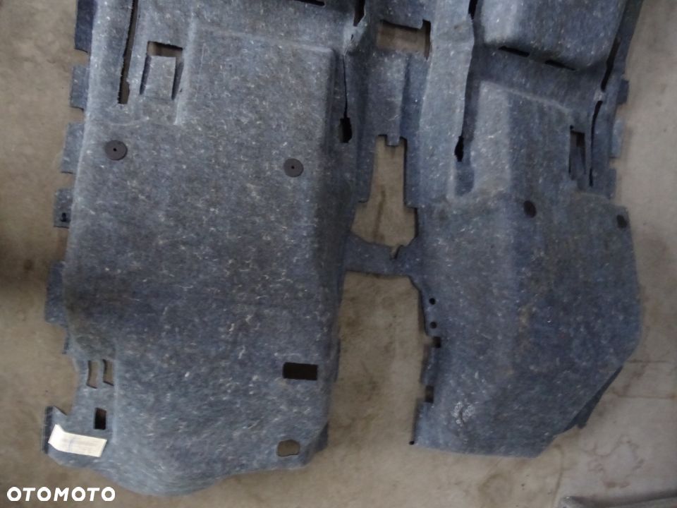 DYWAN WYKŁADZINA PODŁOGA VW GOLF VI 6  KOMBI NR48 - 8