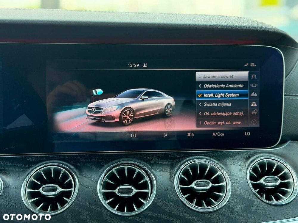 Mercedes-Benz Klasa E 200 9G-TRONIC - 13