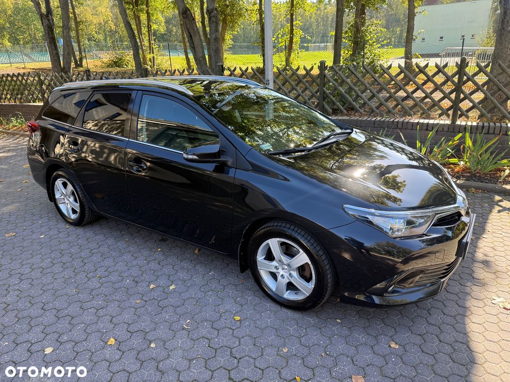 Toyota Auris - 28