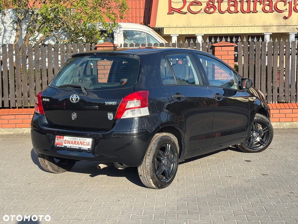 Toyota Yaris 1.33 Sol - 13