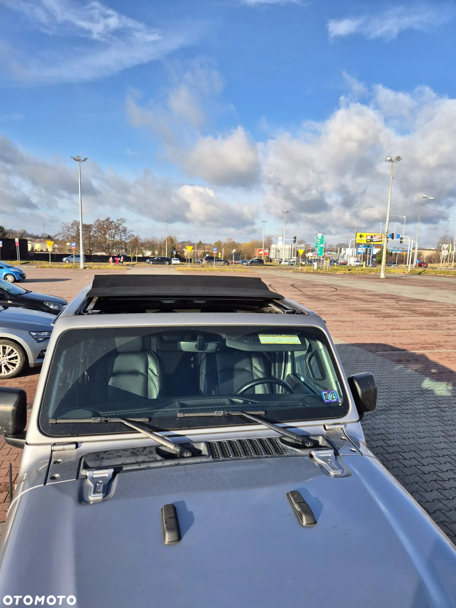 Jeep Wrangler - 2