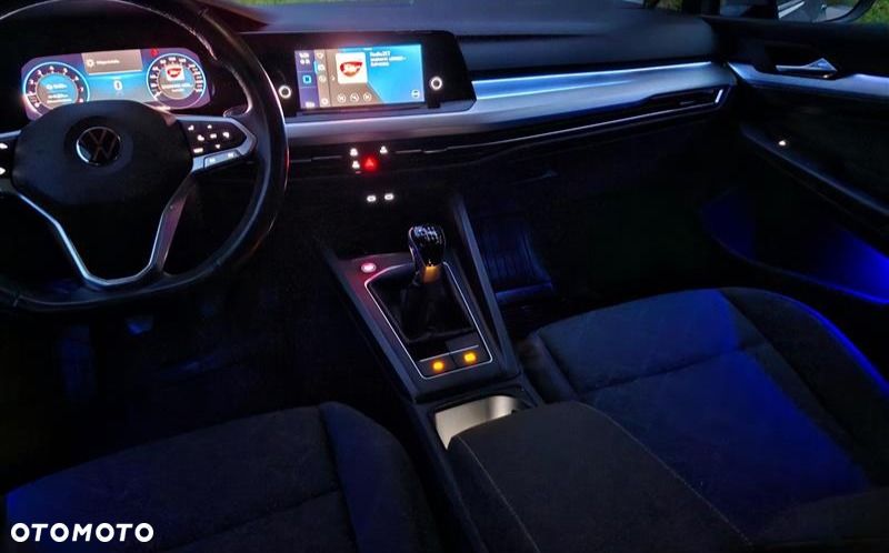 Volkswagen Golf - 23