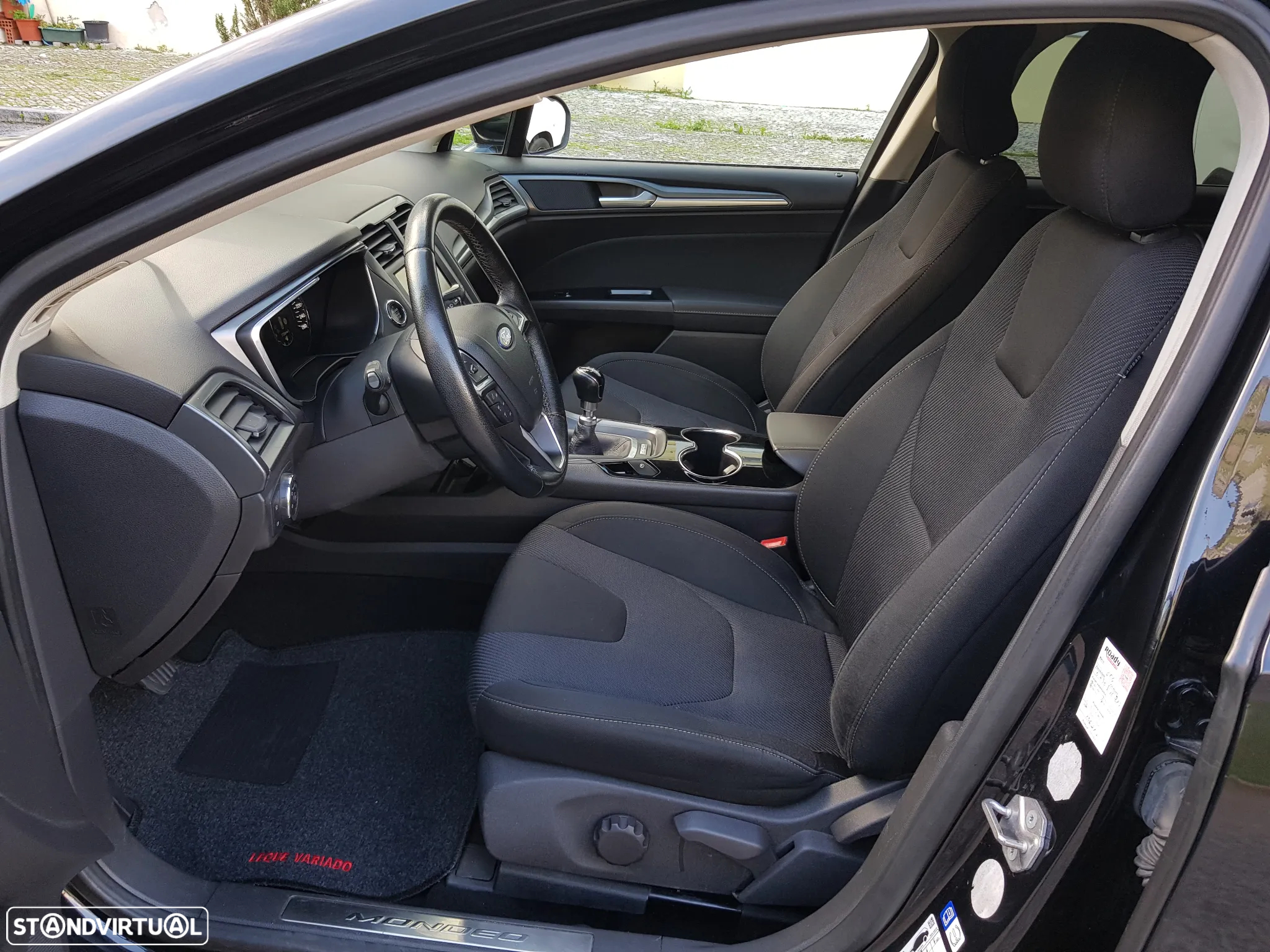 Ford Mondeo SW 1.5 TDCi Titanium ECOnetic - 27