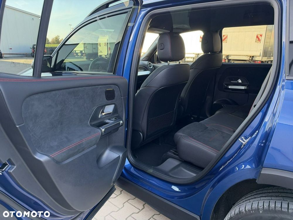 Mercedes-Benz GLB 200 7G-DCT AMG Line - 14