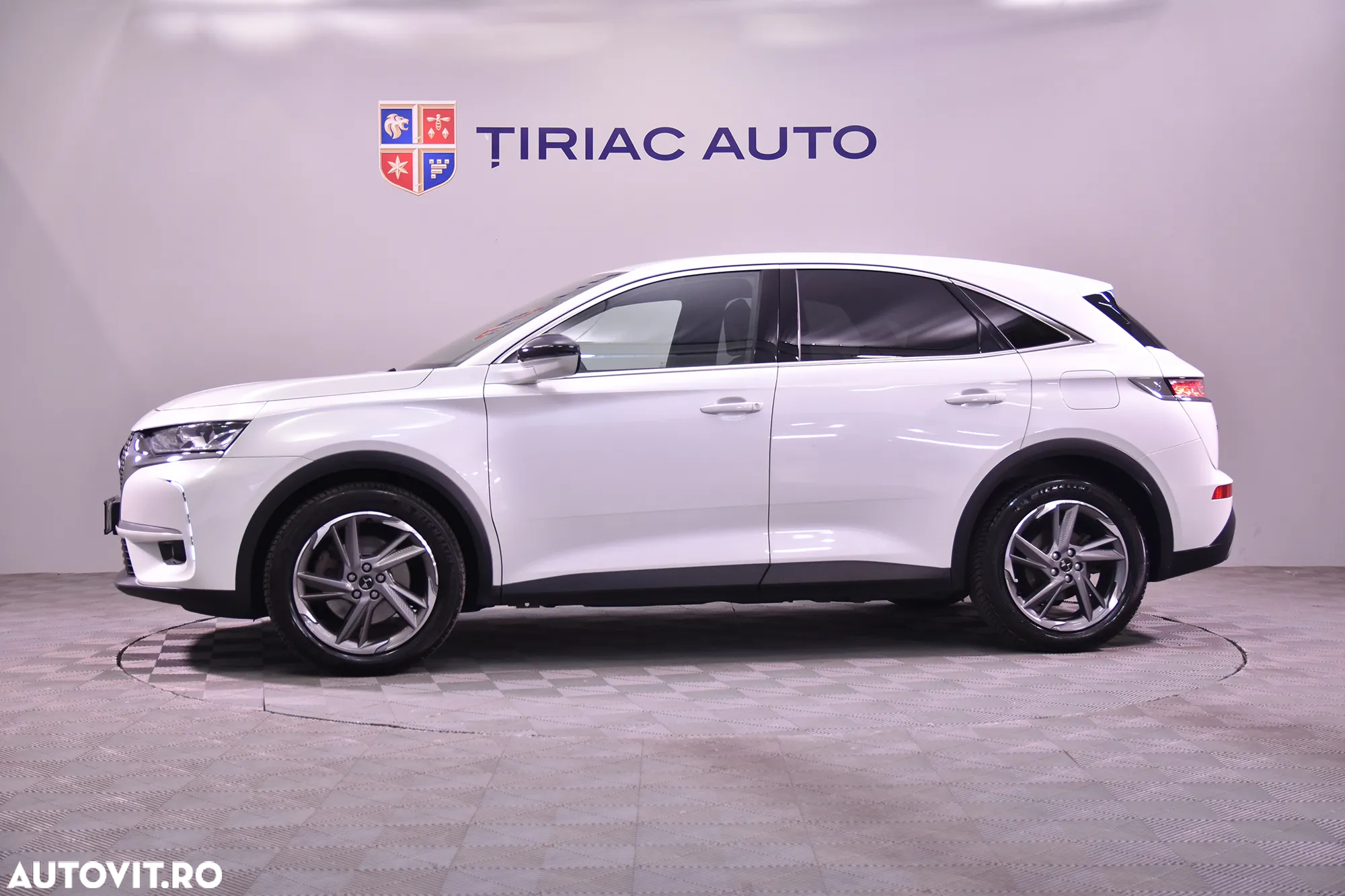 DS Automobiles DS 7 Crossback - 2