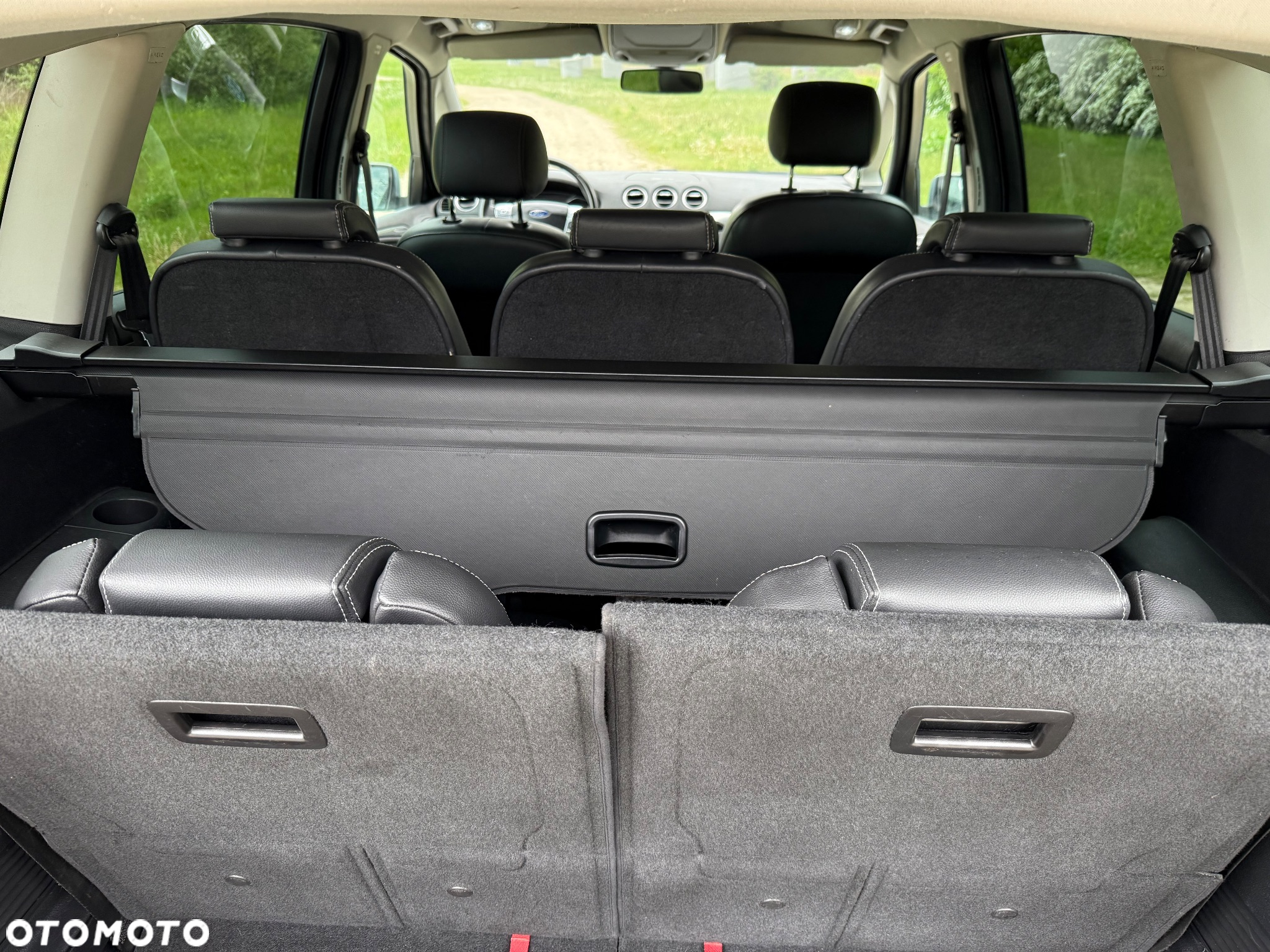 Ford S-Max 2.0 TDCi DPF Titanium - 13