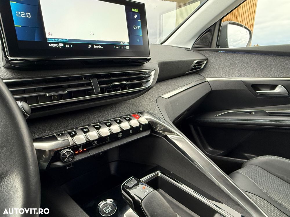 Peugeot 3008 225 e-EAT8 Allure Pack - 26