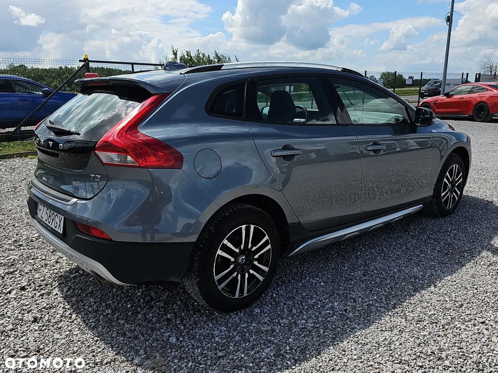 Volvo V40 T3 Drive-E Momentum - 5