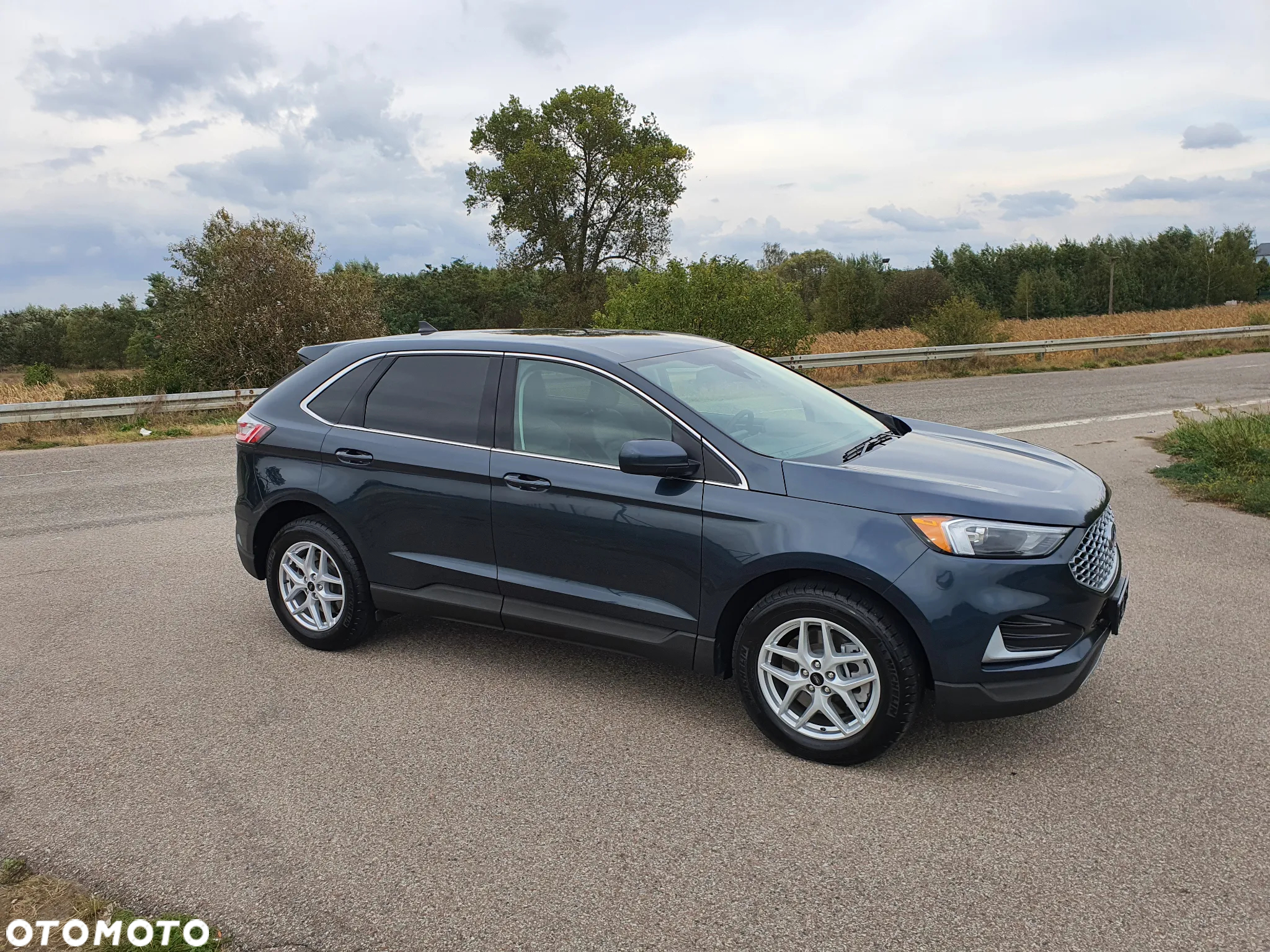 Ford Edge - 22