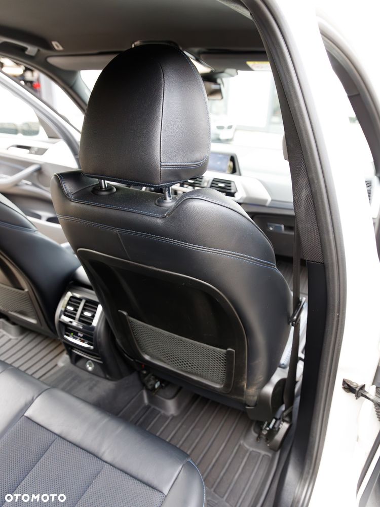 BMW X3 xDrive20d M Sport - 12