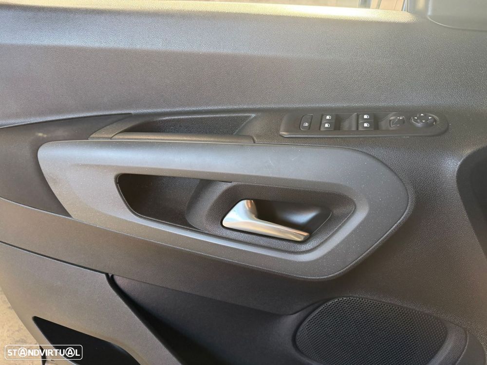 Citroën Berlingo 1.5 BlueHDi XL Shine EAT8 - 26
