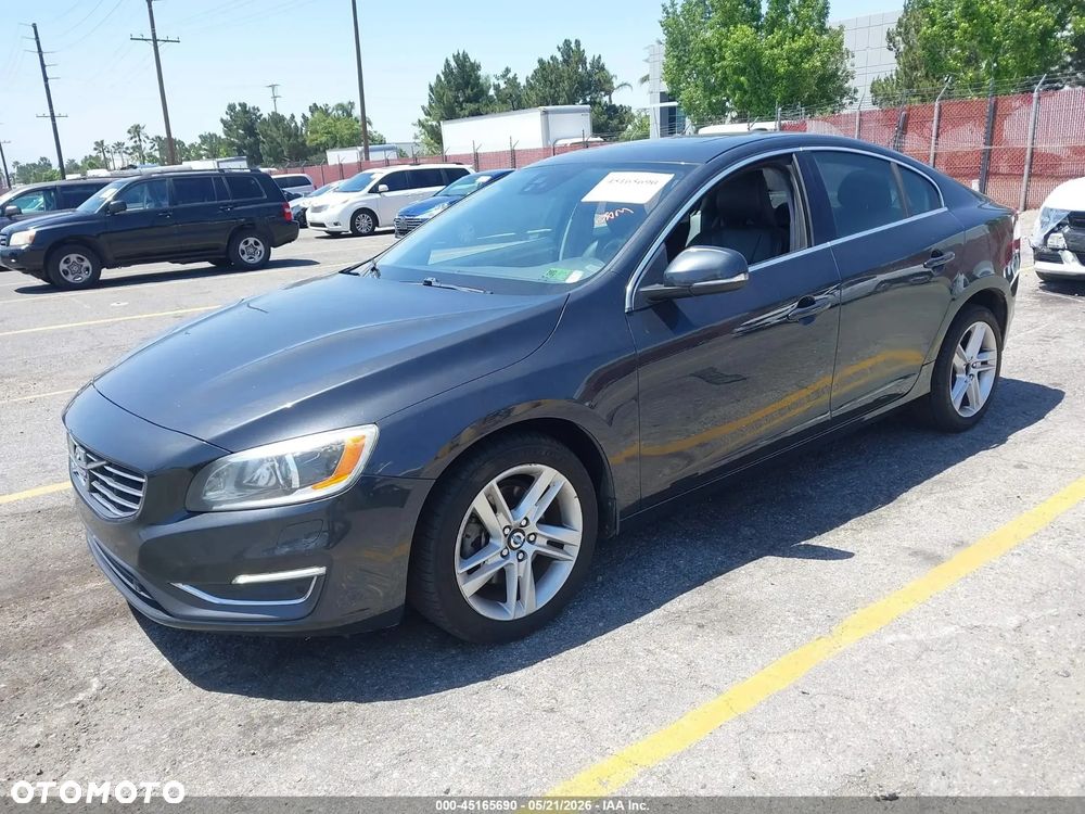 Volvo S60 - 2