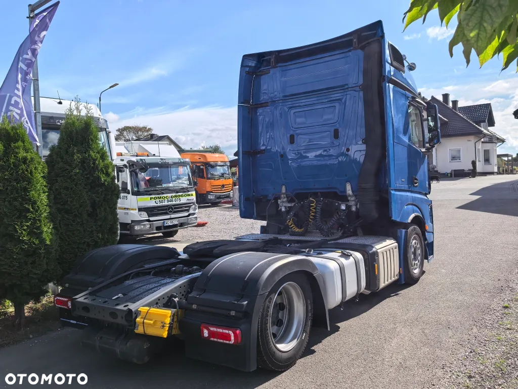 Mercedes-Benz Actros 1845 LSnRL * BigSpace * 2 zbiorniki * Salonka * Bi-Xenon * StyleLine * * - 7