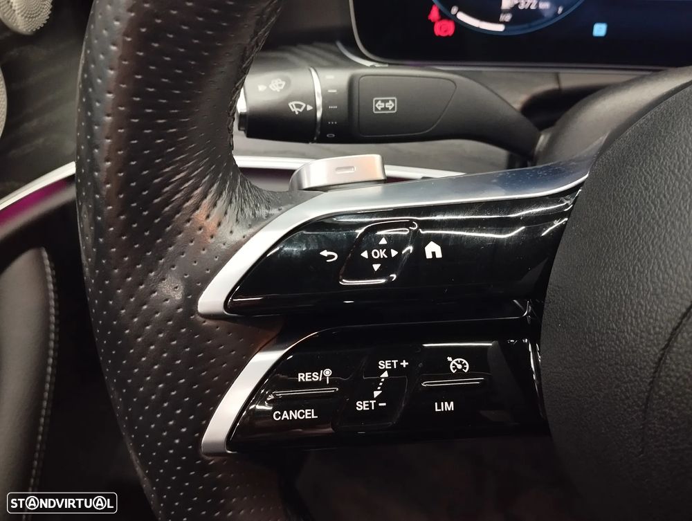 Mercedes-Benz E 220 d AMG Line - 31