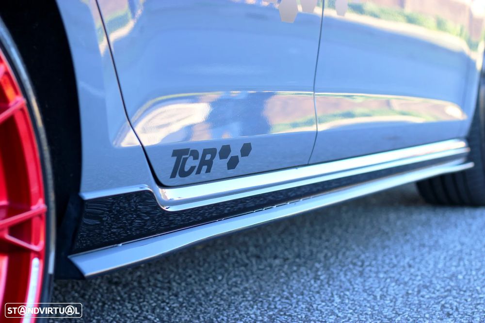VW Golf 2.0 TSI GTi TCR DSG - 23