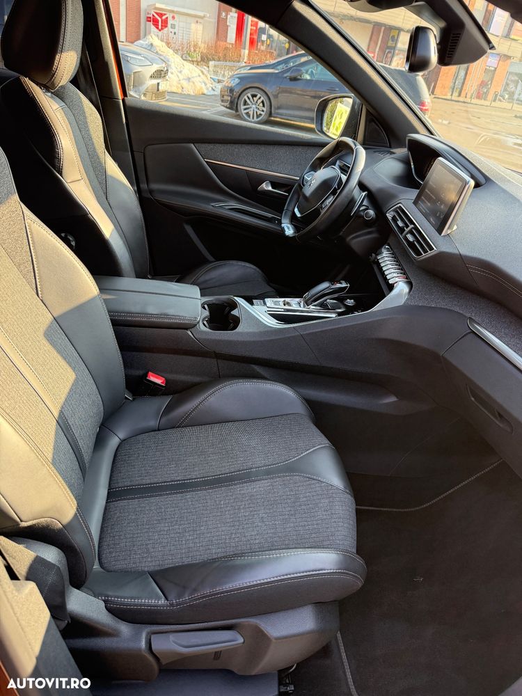 Peugeot 3008 1.2 PureTech Turbo S&S EAT6 GT-Line - 14