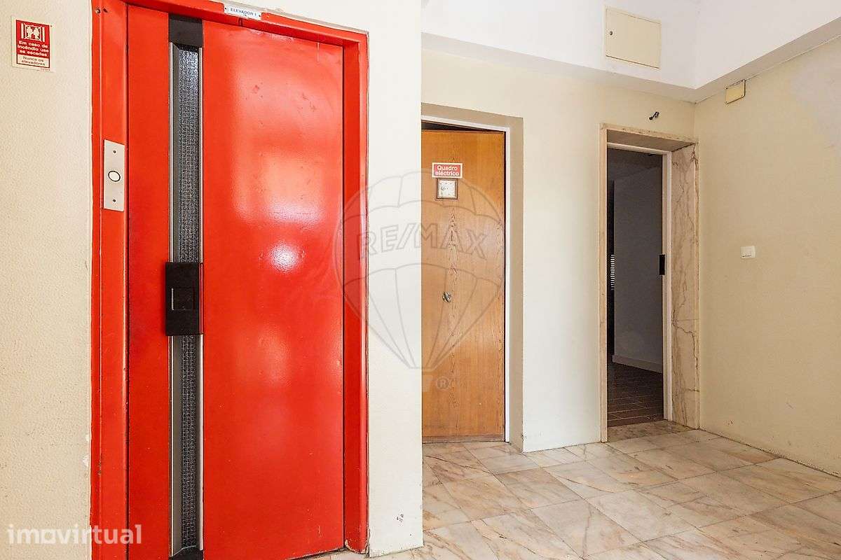Apartamento T2 para arrendamento - Grande imagem: 2/14