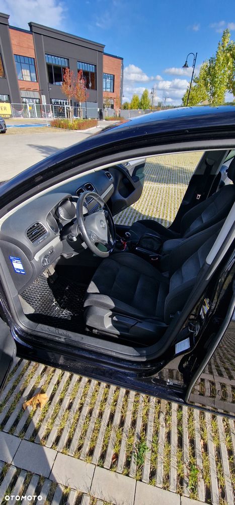 Volkswagen Golf - 12