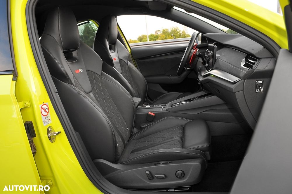Skoda Octavia 2.0 TSI DSG RS - 40