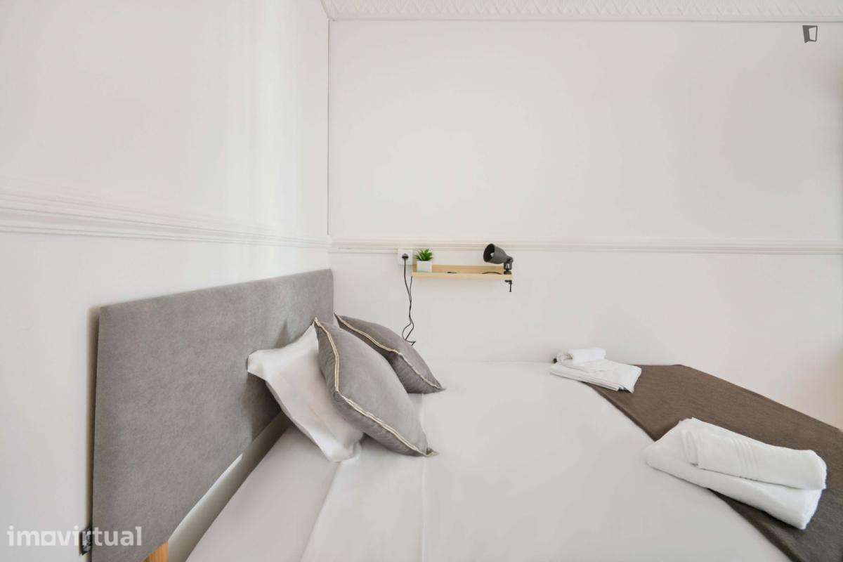 Quarto - localizado em Rato Lisbon - Grande imagem: 5/39