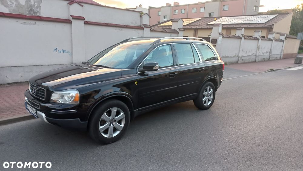 Volvo XC 90 - 1