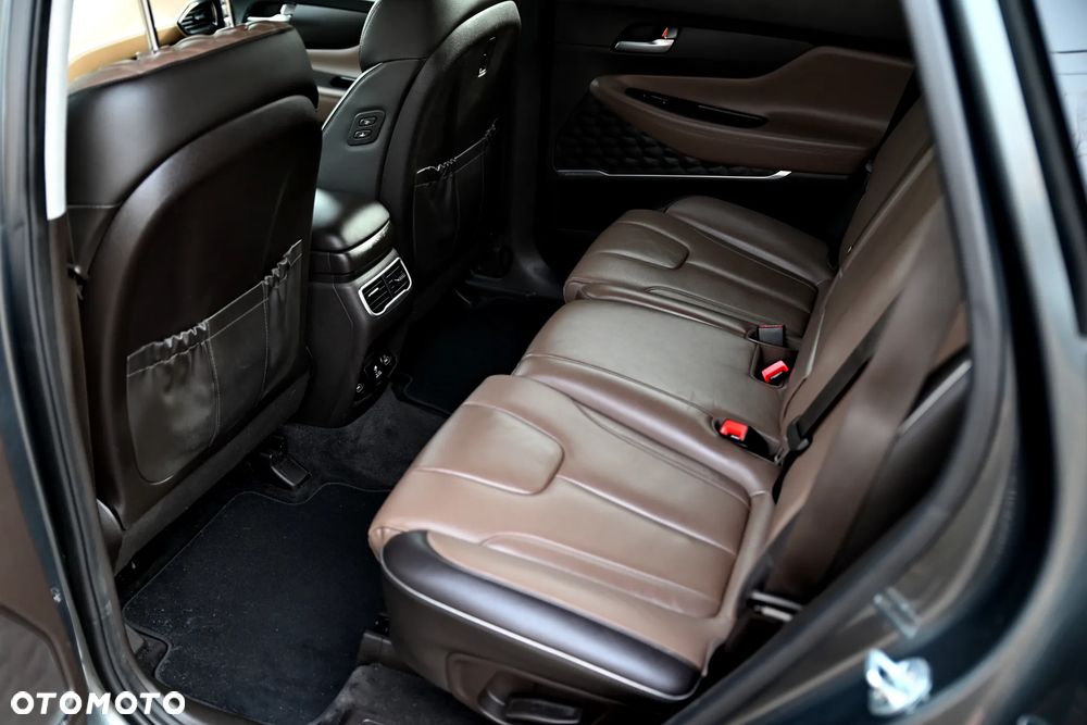 Hyundai Santa Fe 1.6 HEV 2WD Signature - 24