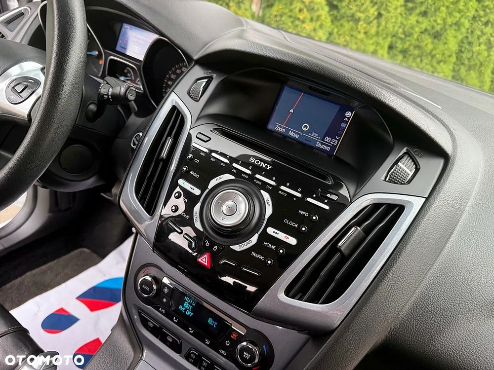Ford Focus 1.6 EcoBoost Titanium - 20