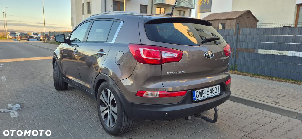 Kia Sportage 2.0 CRDI AWD Spirit - 7