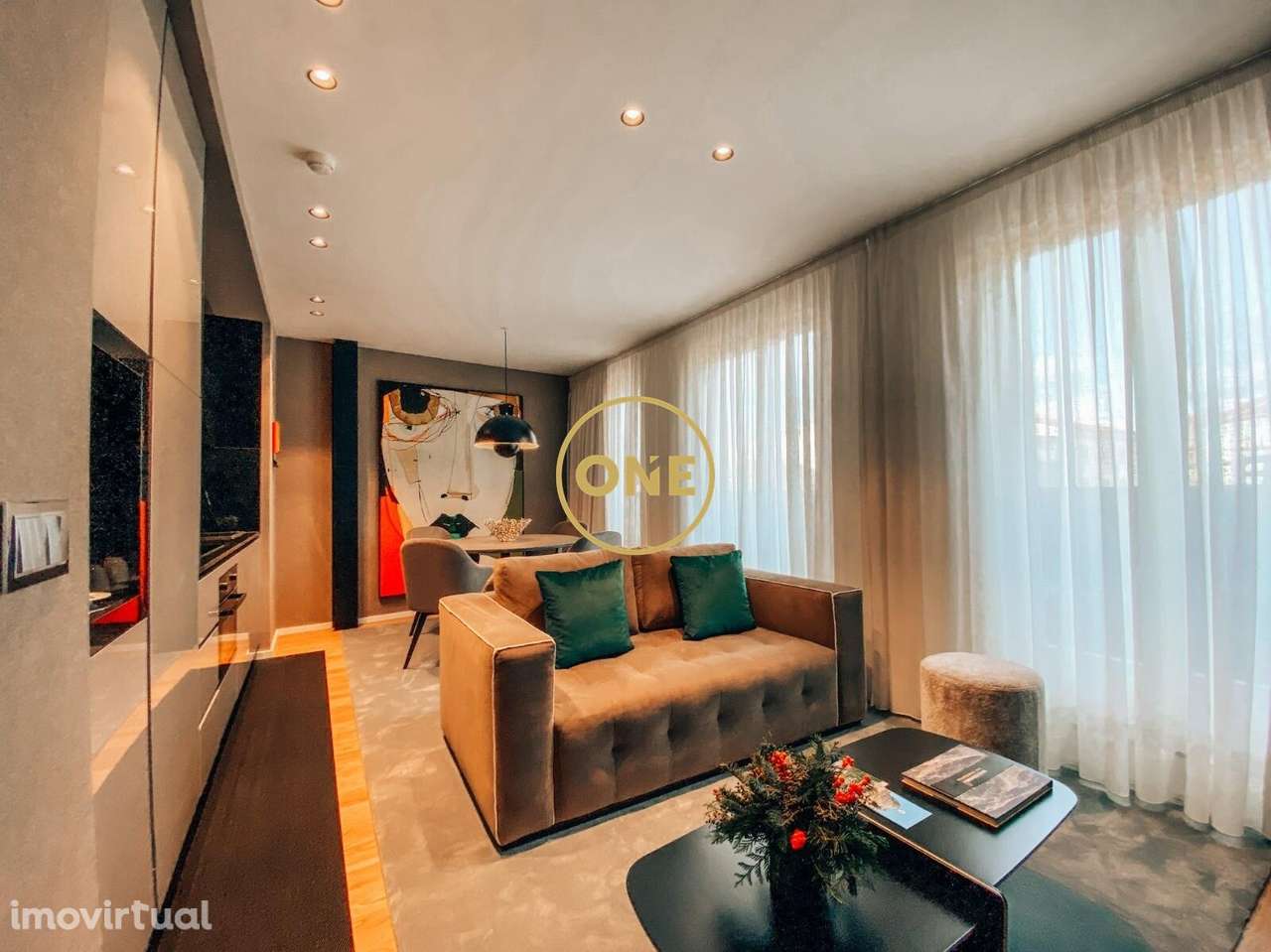 Apartamento T1 LUXO - Grande imagem: 2/9