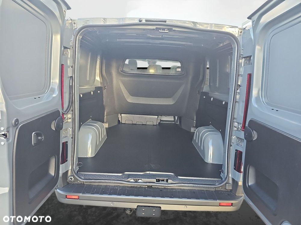 Renault Trafic - 15