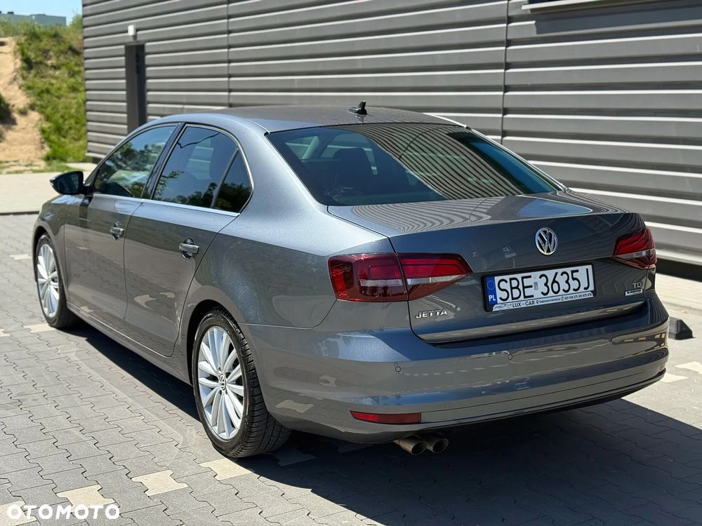 Volkswagen Jetta 2.0 TDI DPF BMT Highline - 2