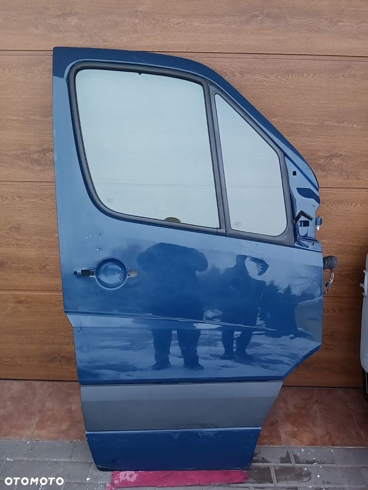 Drzwi pasażera Mercedes Sprinter W906 - 1