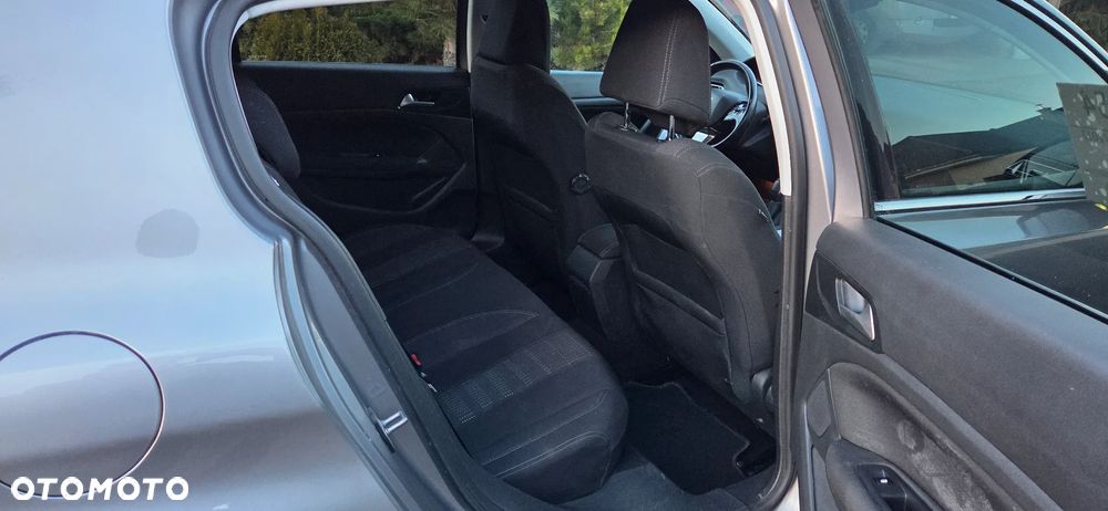 Peugeot 308 - 10