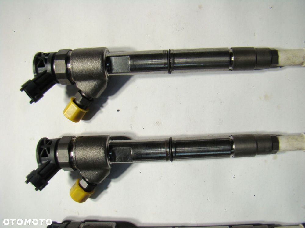 wtryskiwacz wtrysk ducato iveco canter 3.0 0445110564 5801644454 - 2