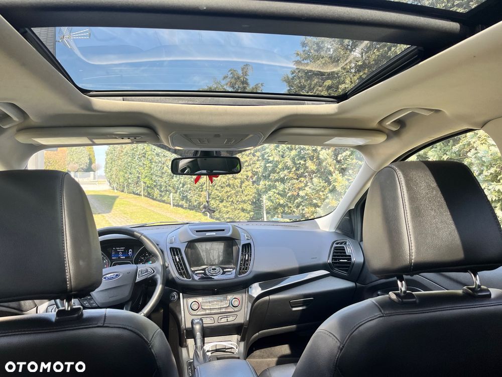 Ford Escape 2.0 EcoBoost AWD Titanium - 3