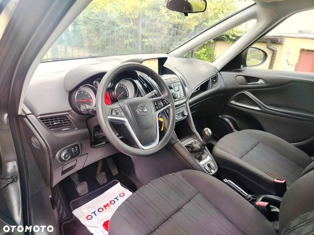 Opel Zafira 1.4 T Cosmo EcoFLEX S&S - 25