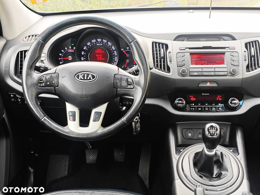 Kia Sportage 2.0 CRDI 4WD Attract - 28