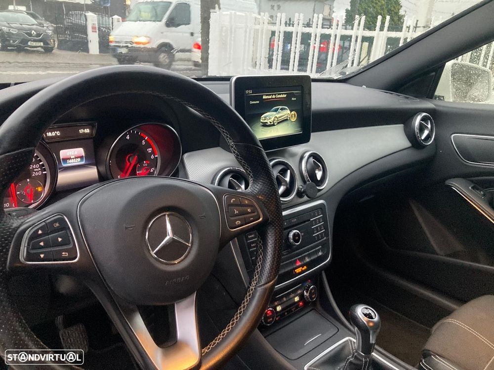 Mercedes-Benz CLA 200 d Shooting Brake Urban - 25
