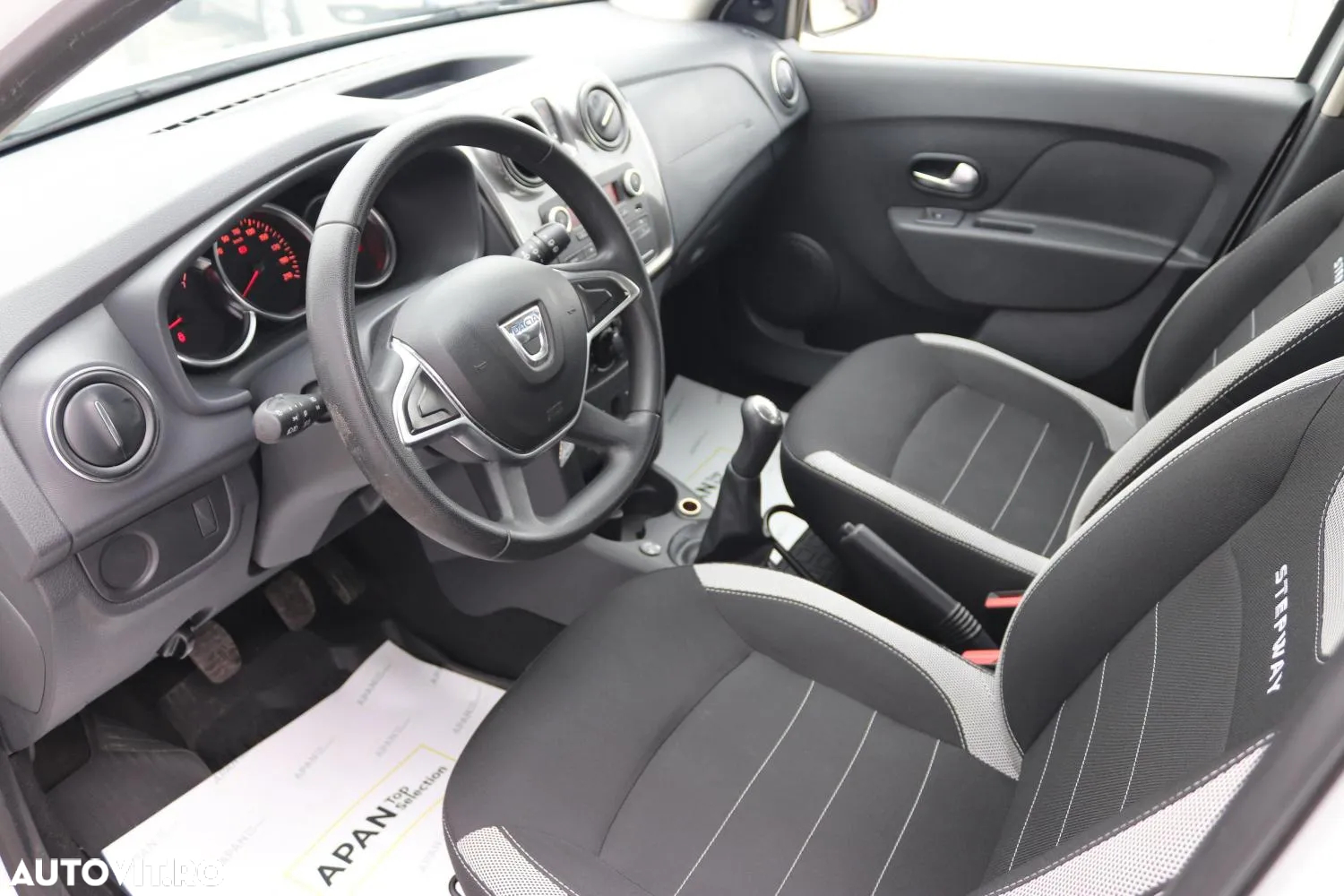 Dacia Sandero ECO-G 100 MT5 Comfort - 9