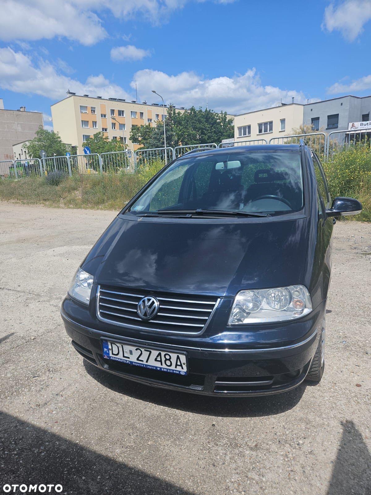 Volkswagen Sharan - 1
