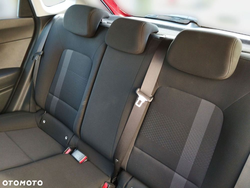 Hyundai i20 1.0 T-GDi Modern DCT - 11