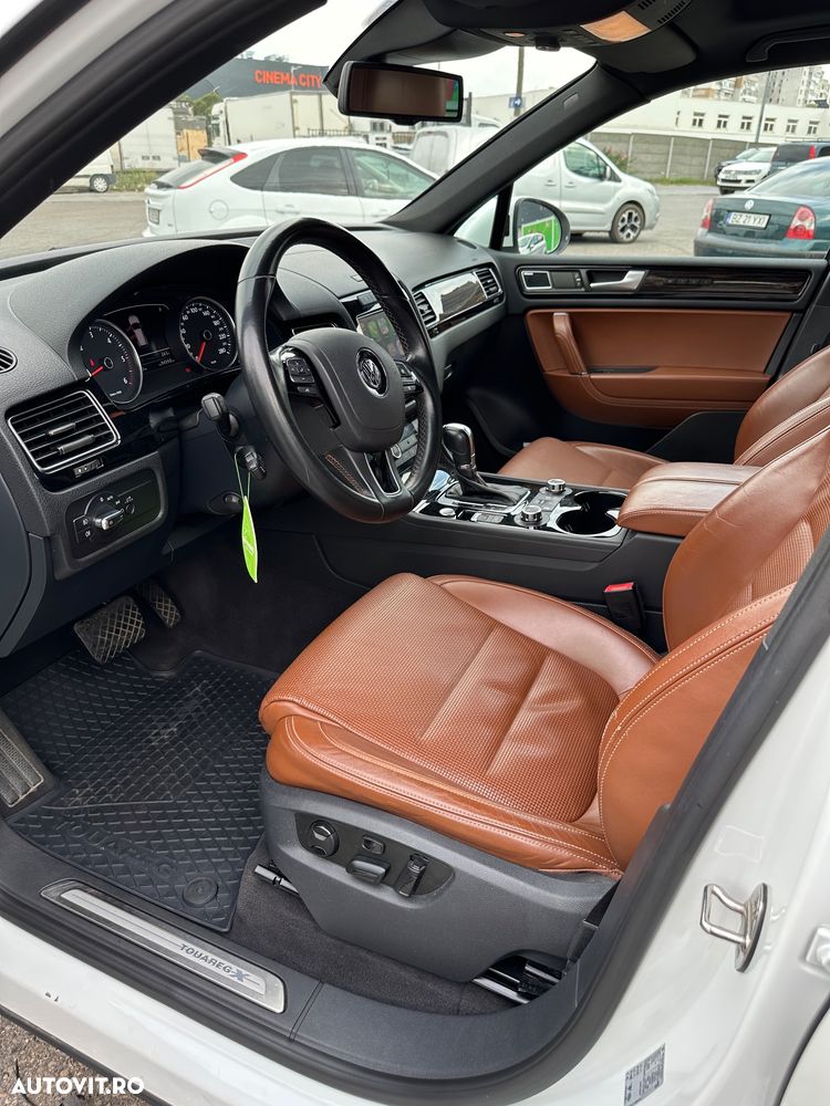 Volkswagen Touareg - 7