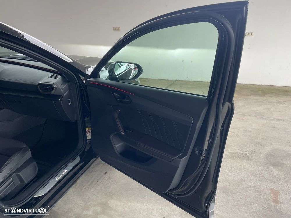 Cupra Formentor VZ 1.4 e-Hybrid DSG Tribe Edition - 17