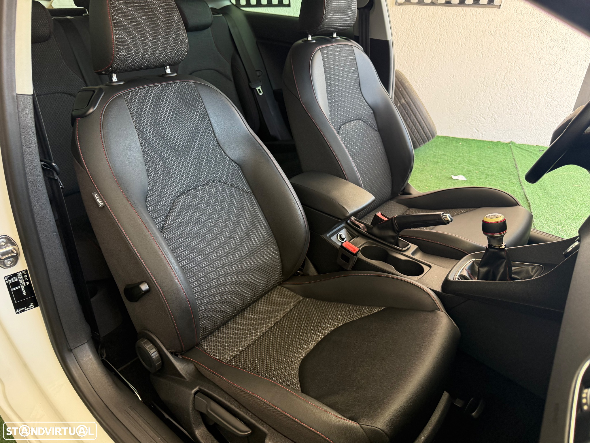 SEAT Leon SC 2.0 TDI FR S/S - 52