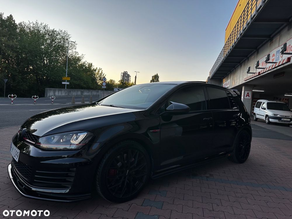 Volkswagen Golf GTI 2.0 TSI OPF DSG Performance - 11