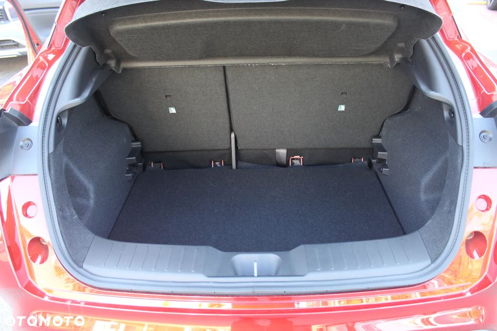 Nissan Juke 1.0 DIG-T N-Connecta DCT - 21