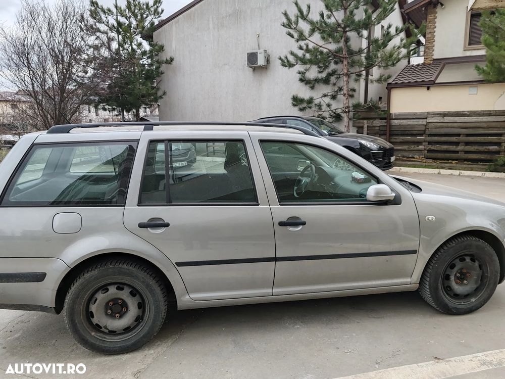 Volkswagen Golf 1.6 Comfortline - 5