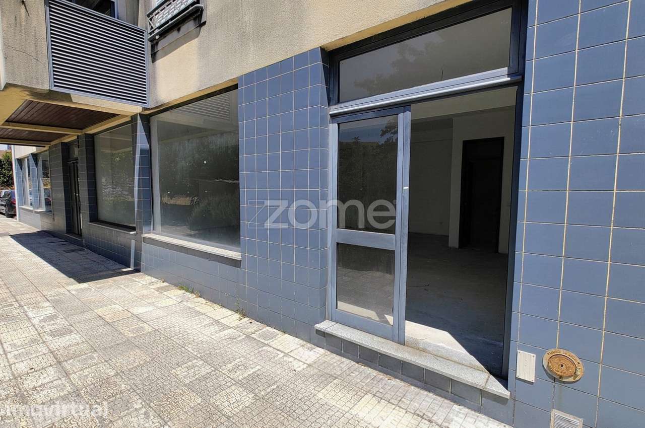Apart T1+1 Totalmente Renovado e Orientado a Poente – Centro de Nel... - Grande imagem: 2/11