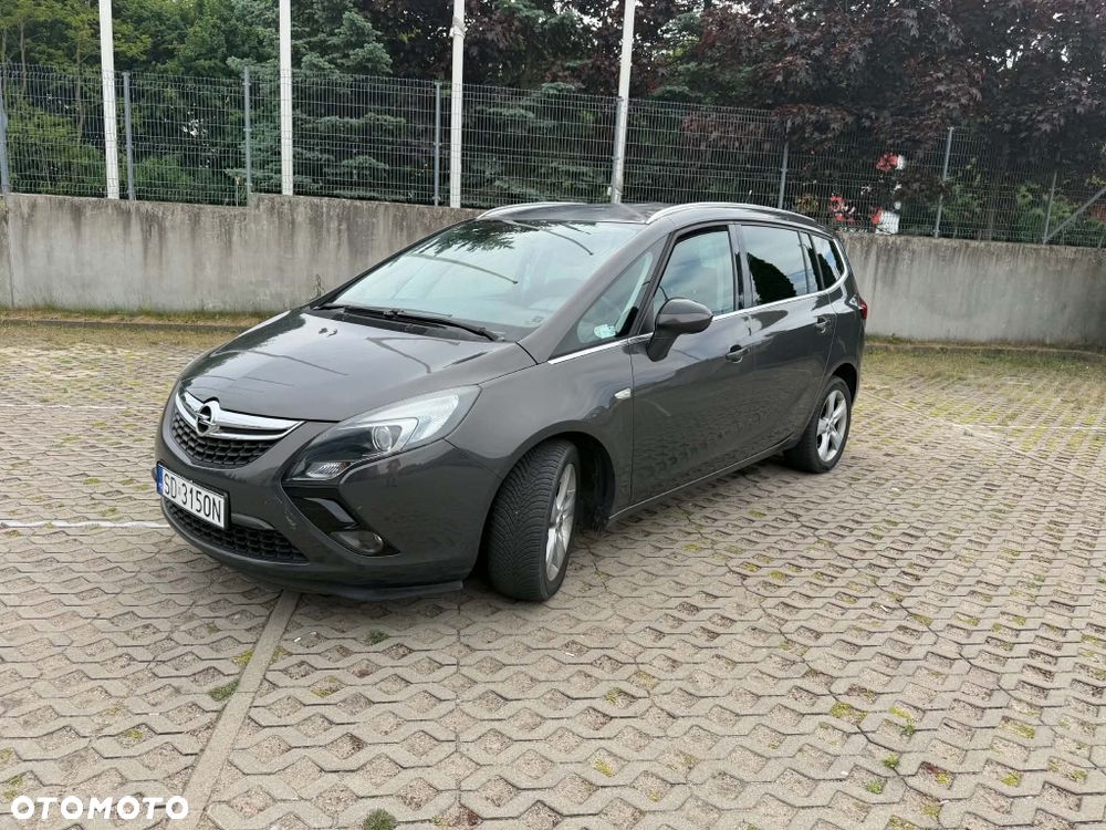 Opel Zafira - 1