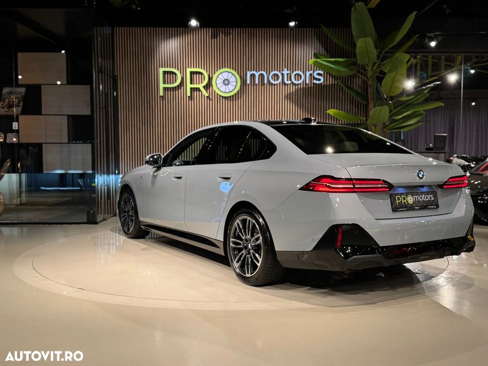 BMW Seria 5 520d xDrive Aut. - 12